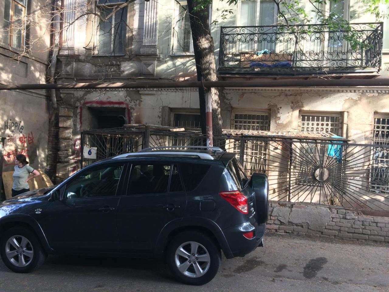 Apartment Ekako Тбилиси Экстерьер фото